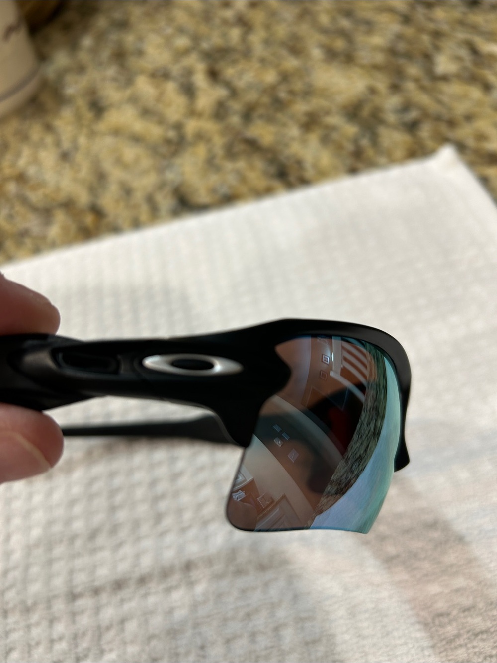 Oakley flak 2.0 black matte sunglasses w/ prizm deep water polarized lenses - Picture 12 of 14